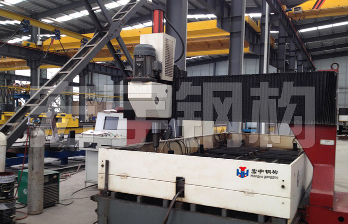 雙工作臺(tái)龍門移動(dòng)式數(shù)控鉆床機(jī)CMD1610d用于鋼板鉆孔